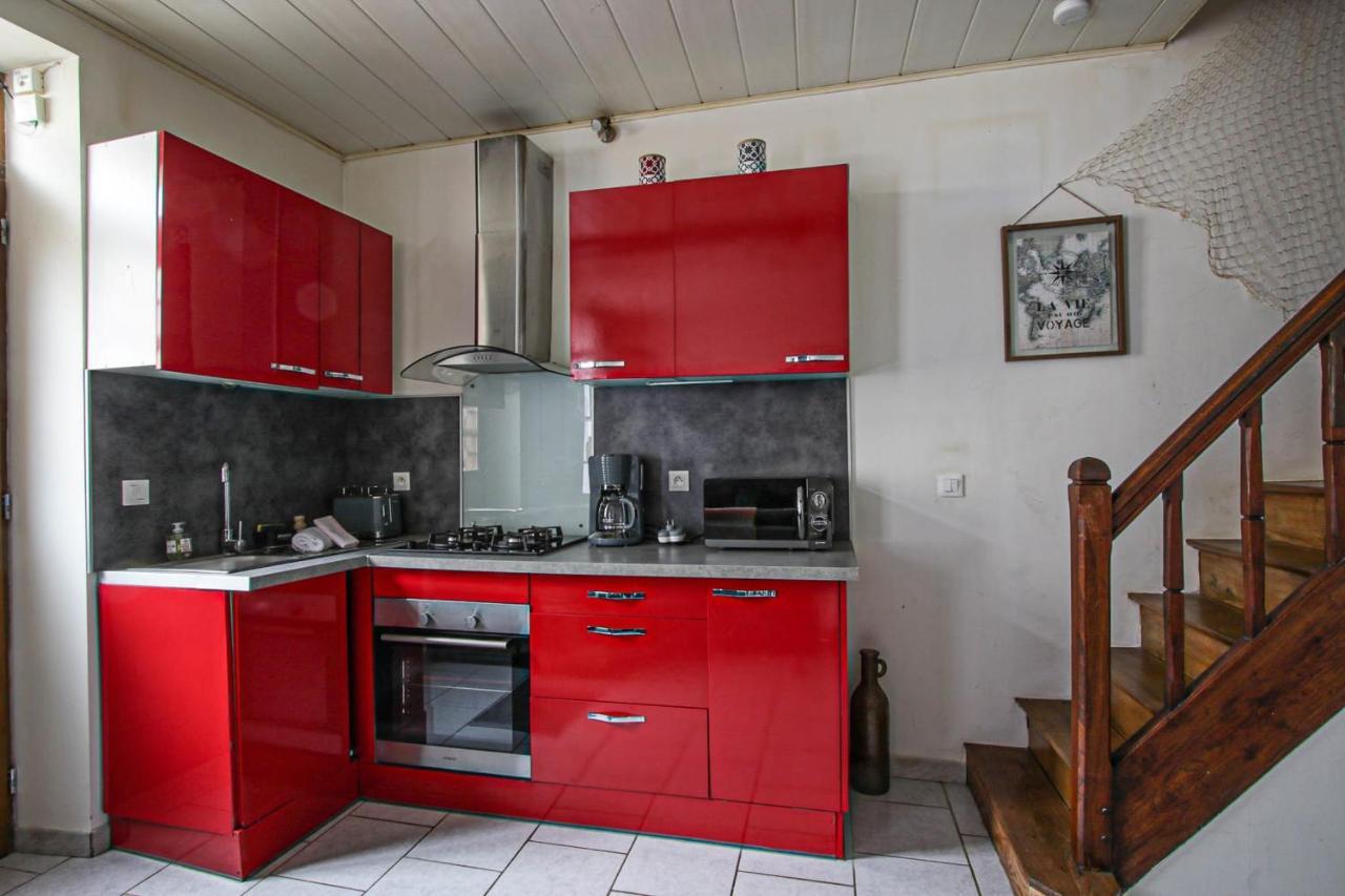 Titi'S House Townhouse & Holiday Home Grandcamp-Maisy Bagian luar foto
