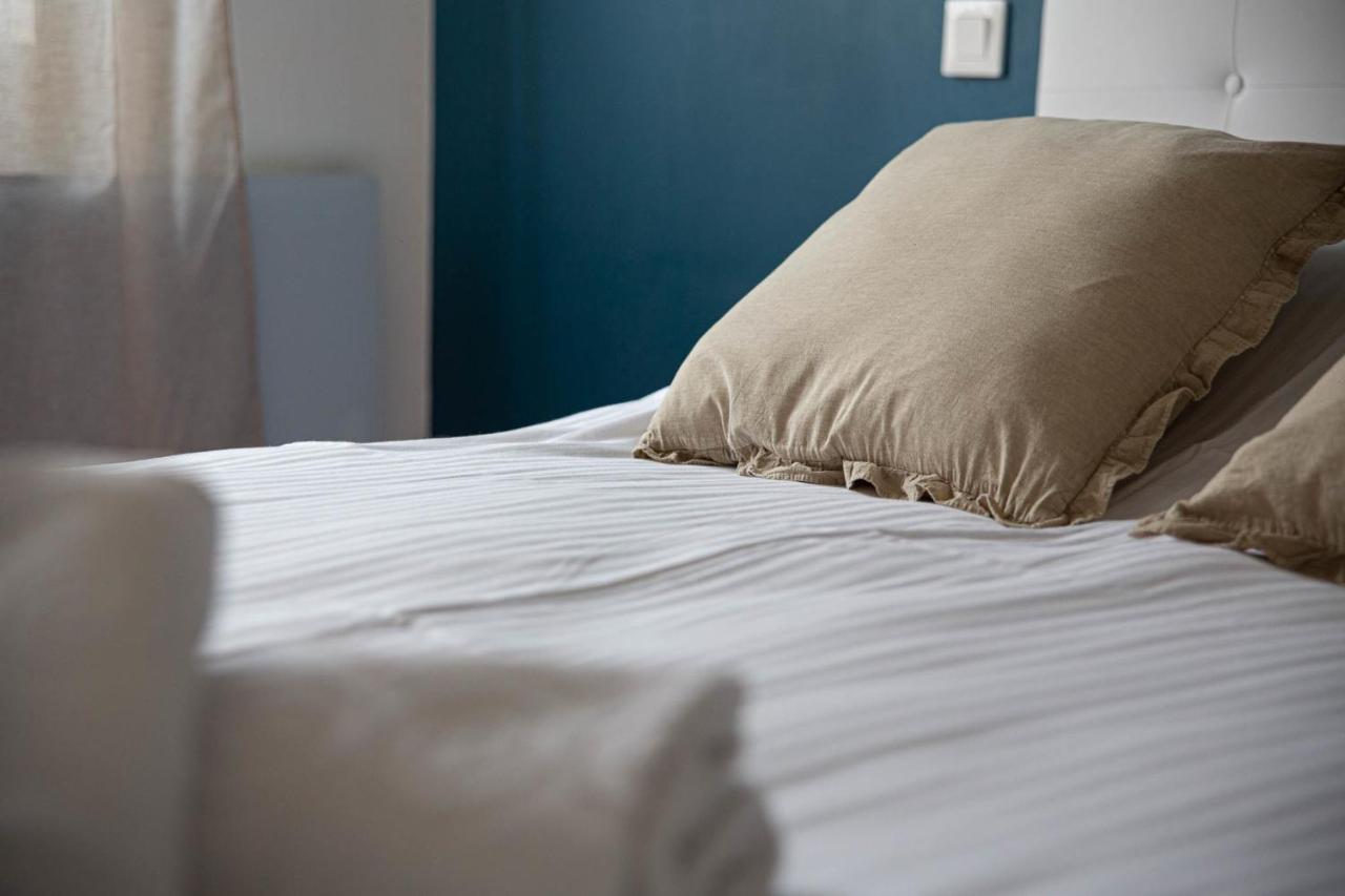 Titi'S House Townhouse & Holiday Home Grandcamp-Maisy Bagian luar foto